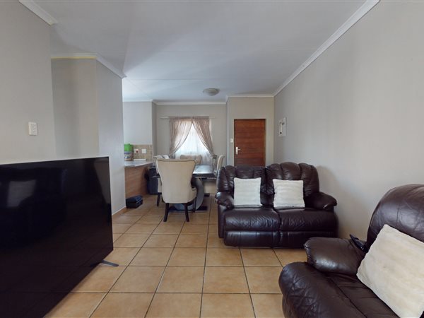 2 Bed Apartment