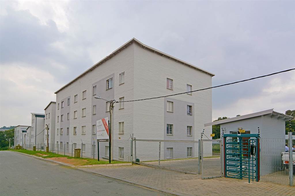 2 Bed Apartment in Fleurhof photo number 5