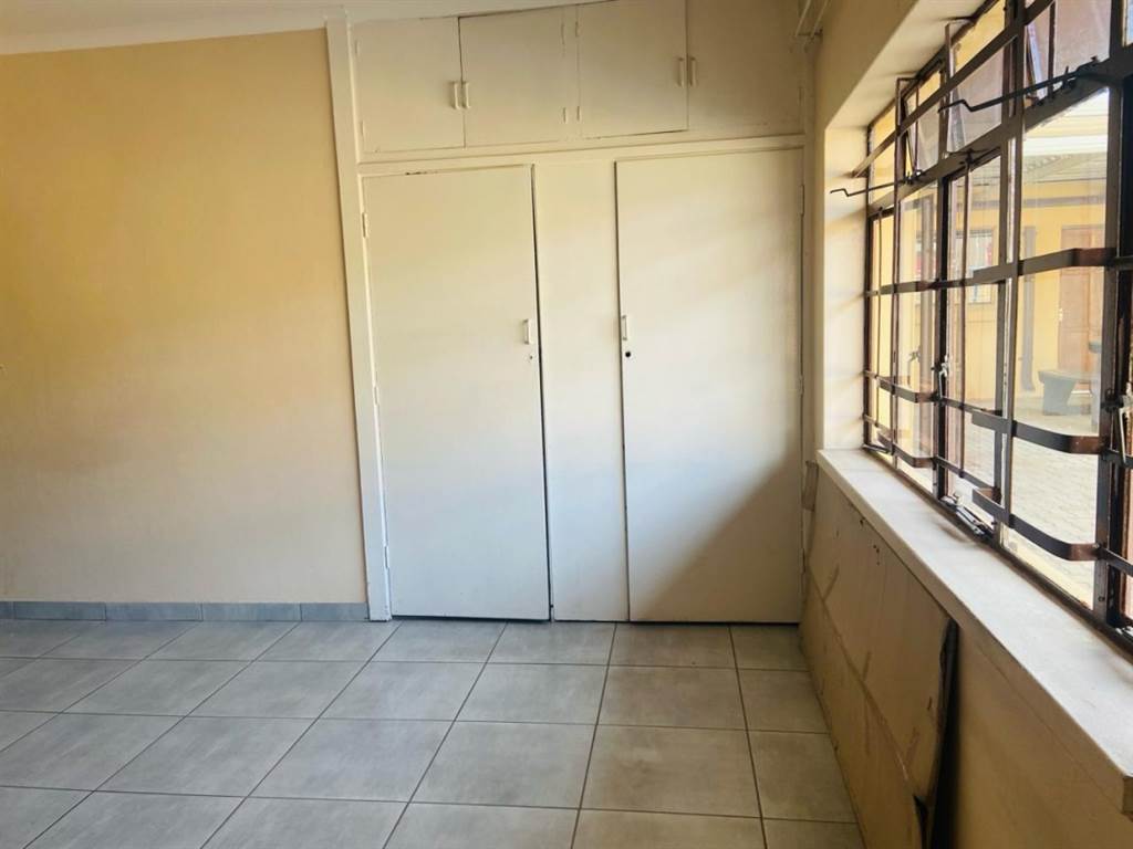 Commercial space in Kempton Park Central photo number 19