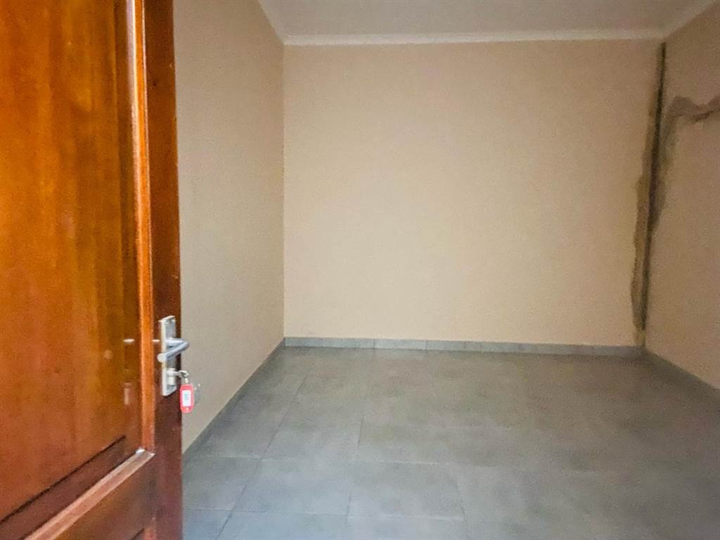 Commercial space in Kempton Park Central photo number 30