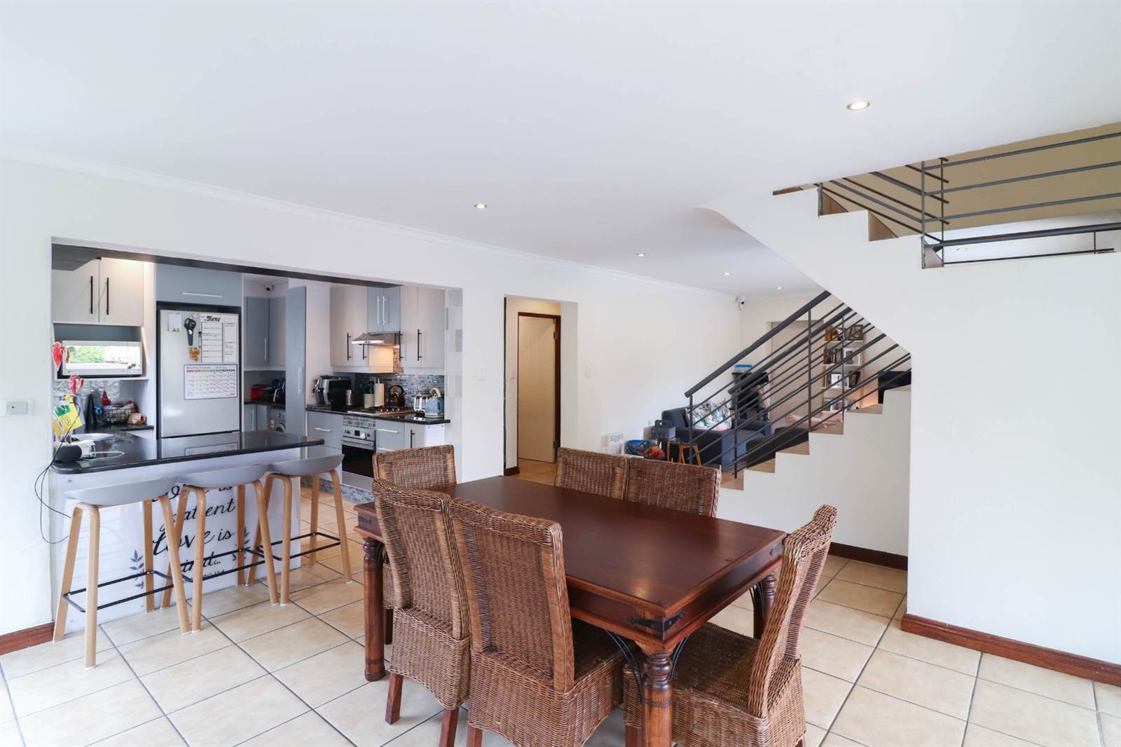 4 Bed Townhouse in Randpark Ridge photo number 6