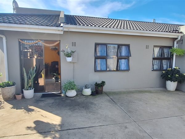 3 Bedroom House 3 Bedroom House