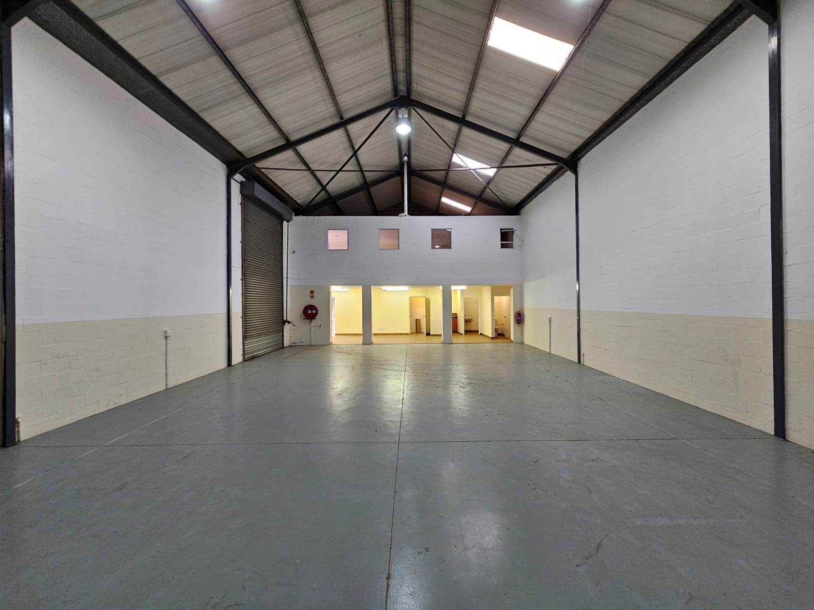 255  m² Industrial space in Somerset West Central photo number 14