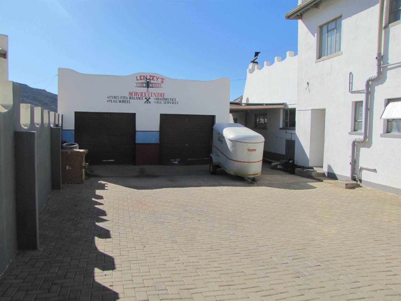 4 Bed House in Springbok photo number 4