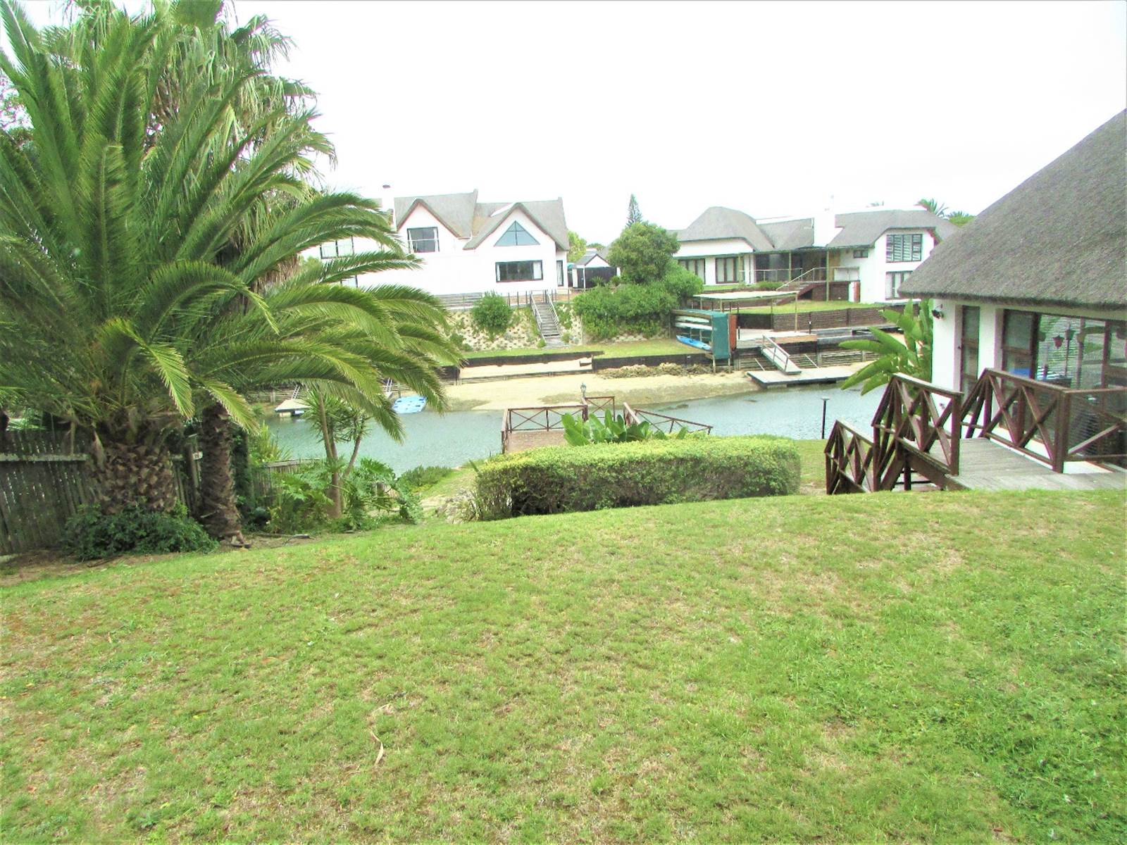 5 Bed House in St Francis Bay Canals photo number 4