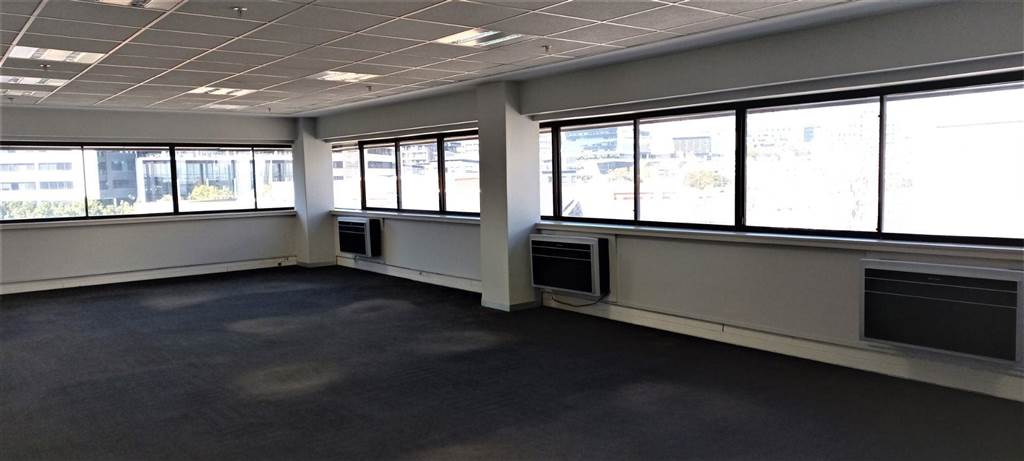 714  m² Commercial space in Sandown photo number 12