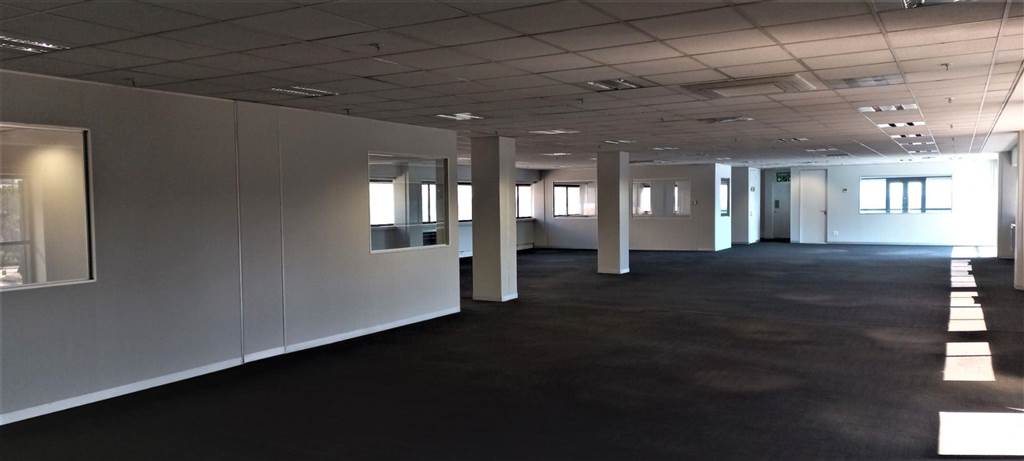 714  m² Commercial space in Sandown photo number 11