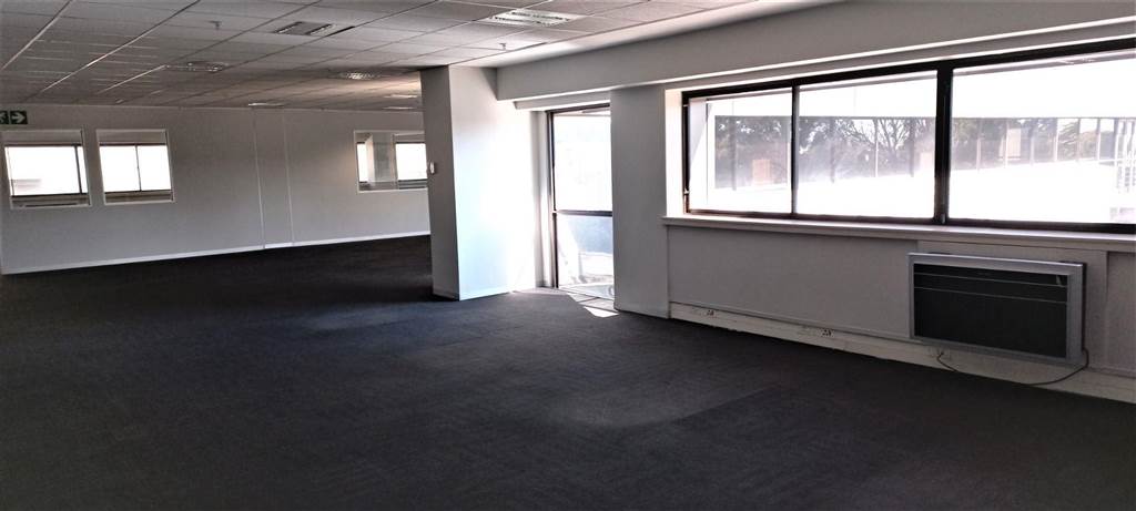 714  m² Commercial space in Sandown photo number 9