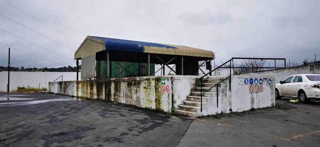 3000  m² Industrial space in Queensmead Industrial photo number 5