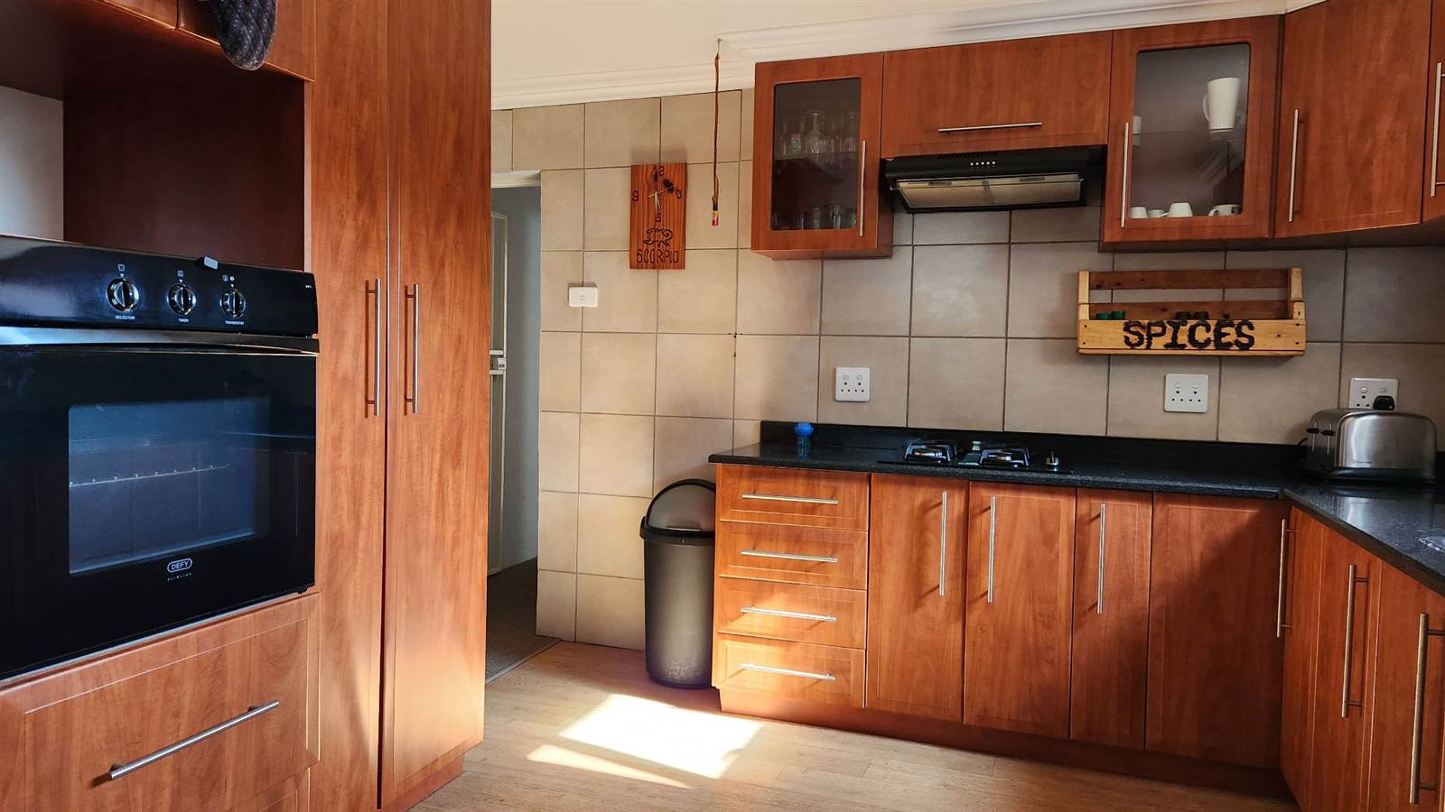 4 Bed Townhouse in Melville photo number 8