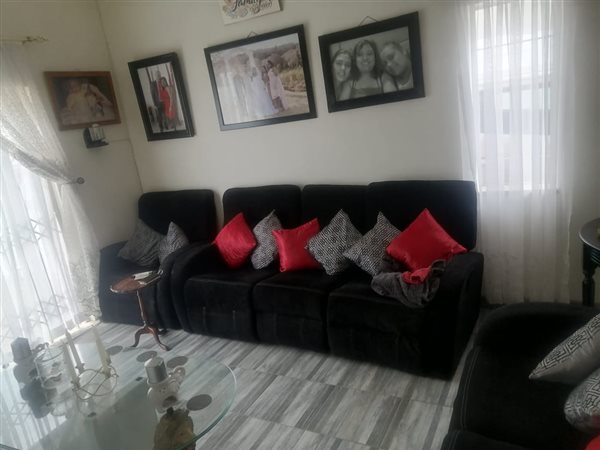 2 Bed House in Sydenham