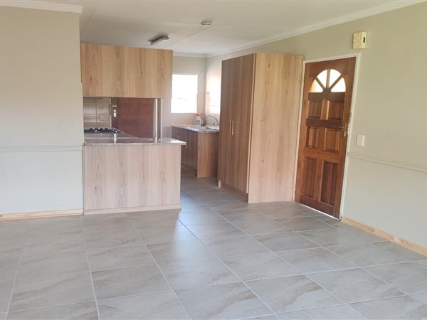 2 Bedroom Townhouse 2 Bedroom Townhouse