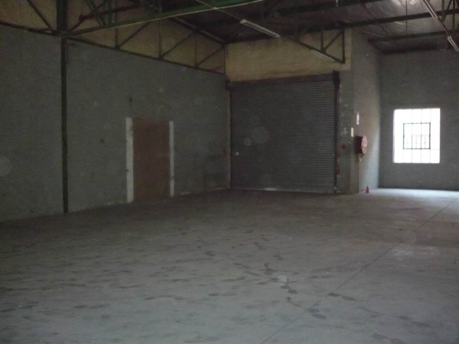 420  m² Commercial space in Nelspruit Central photo number 12