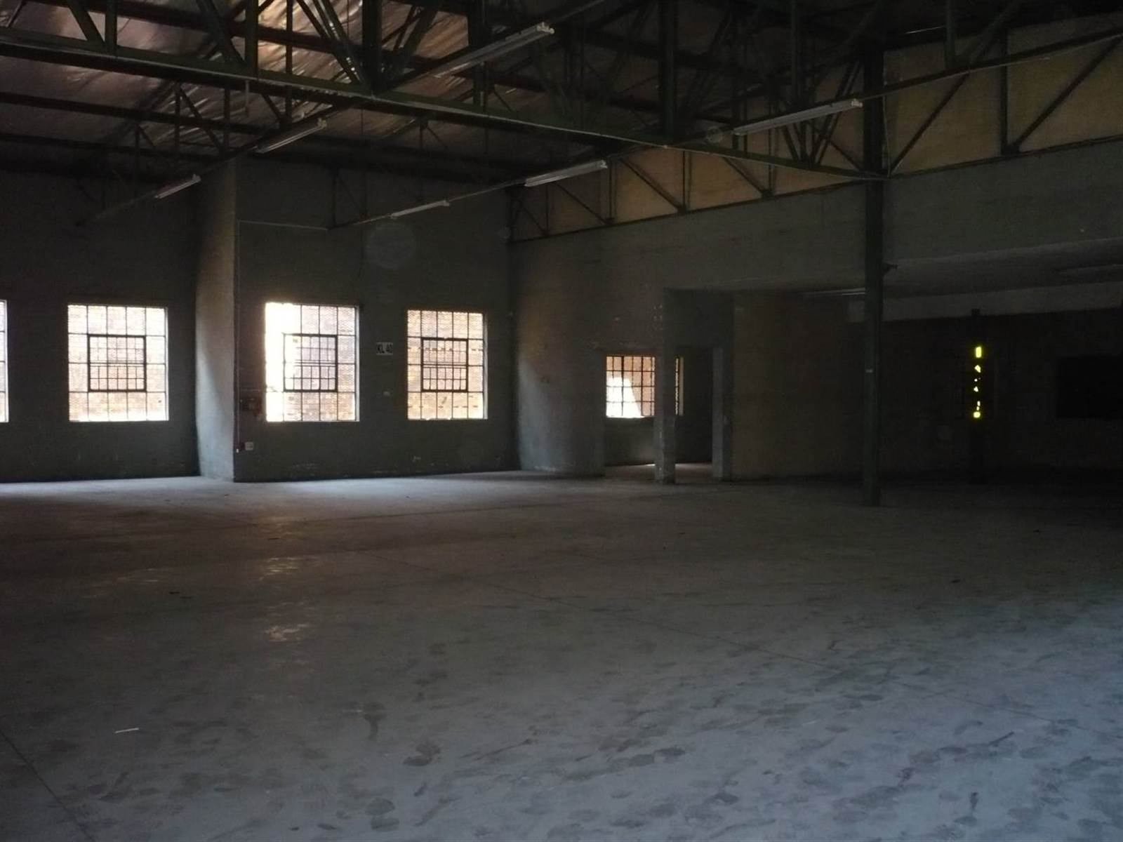 420  m² Commercial space in Nelspruit Central photo number 6