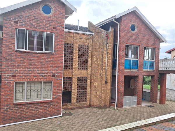 7 Bedroom House 7 Bedroom House