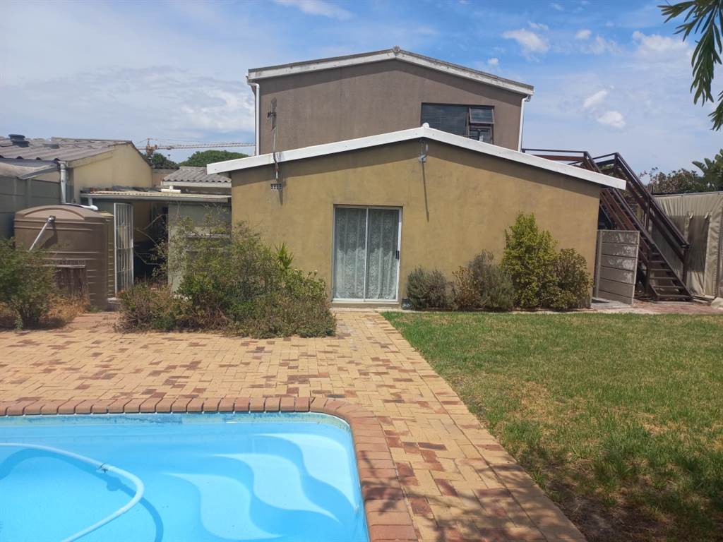 3 Bed House in Milnerton photo number 1