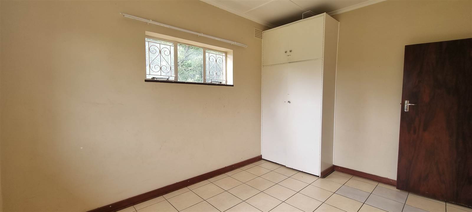 2 Bed Apartment in Eshowe photo number 12