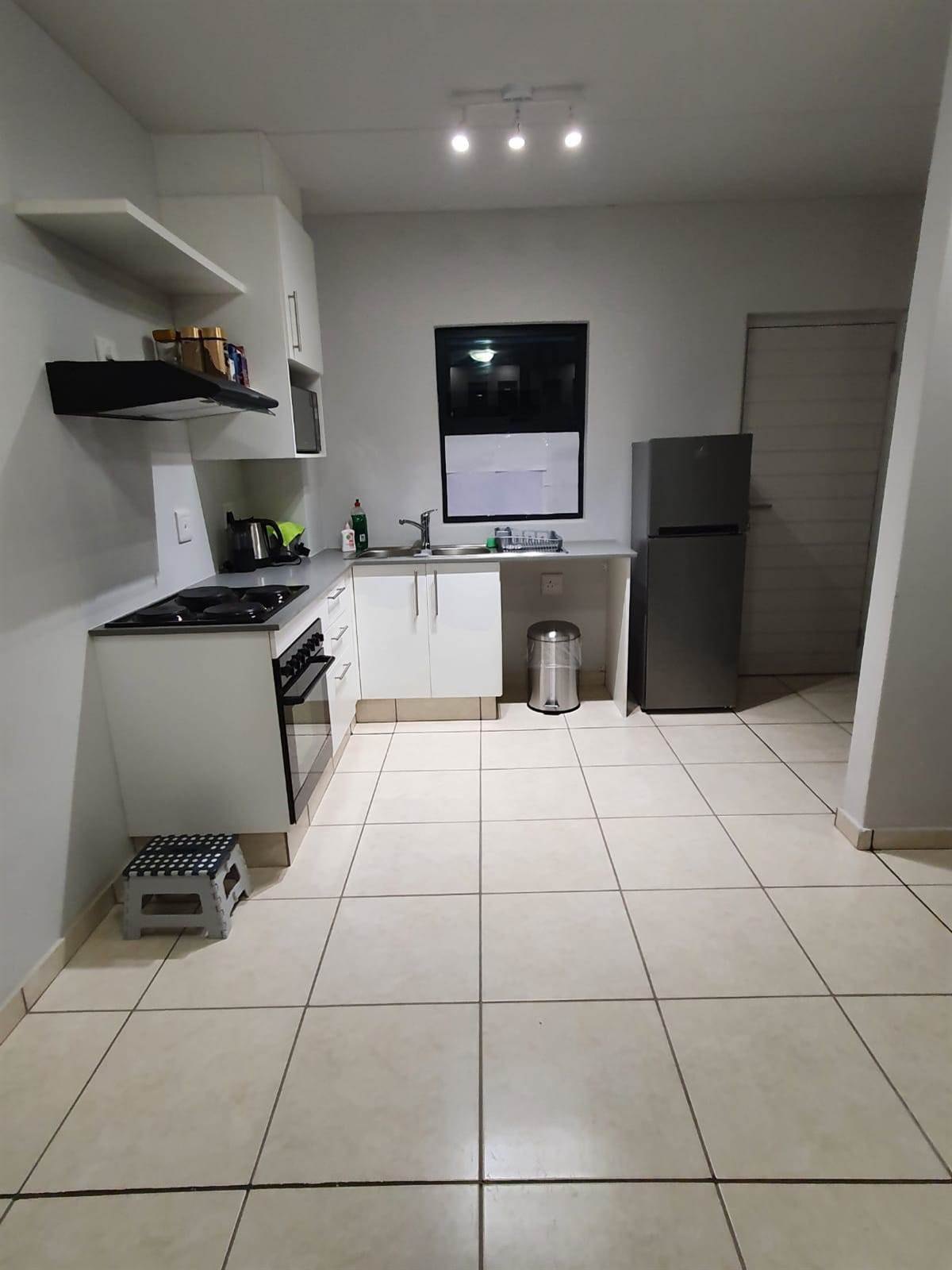 1 Bed Apartment in Ballito photo number 4