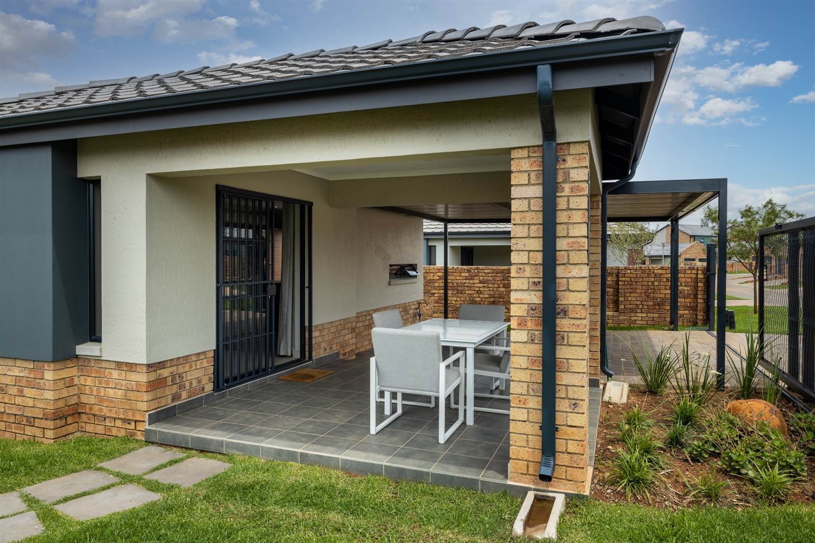 3 Bed House in Muldersdrift photo number 5