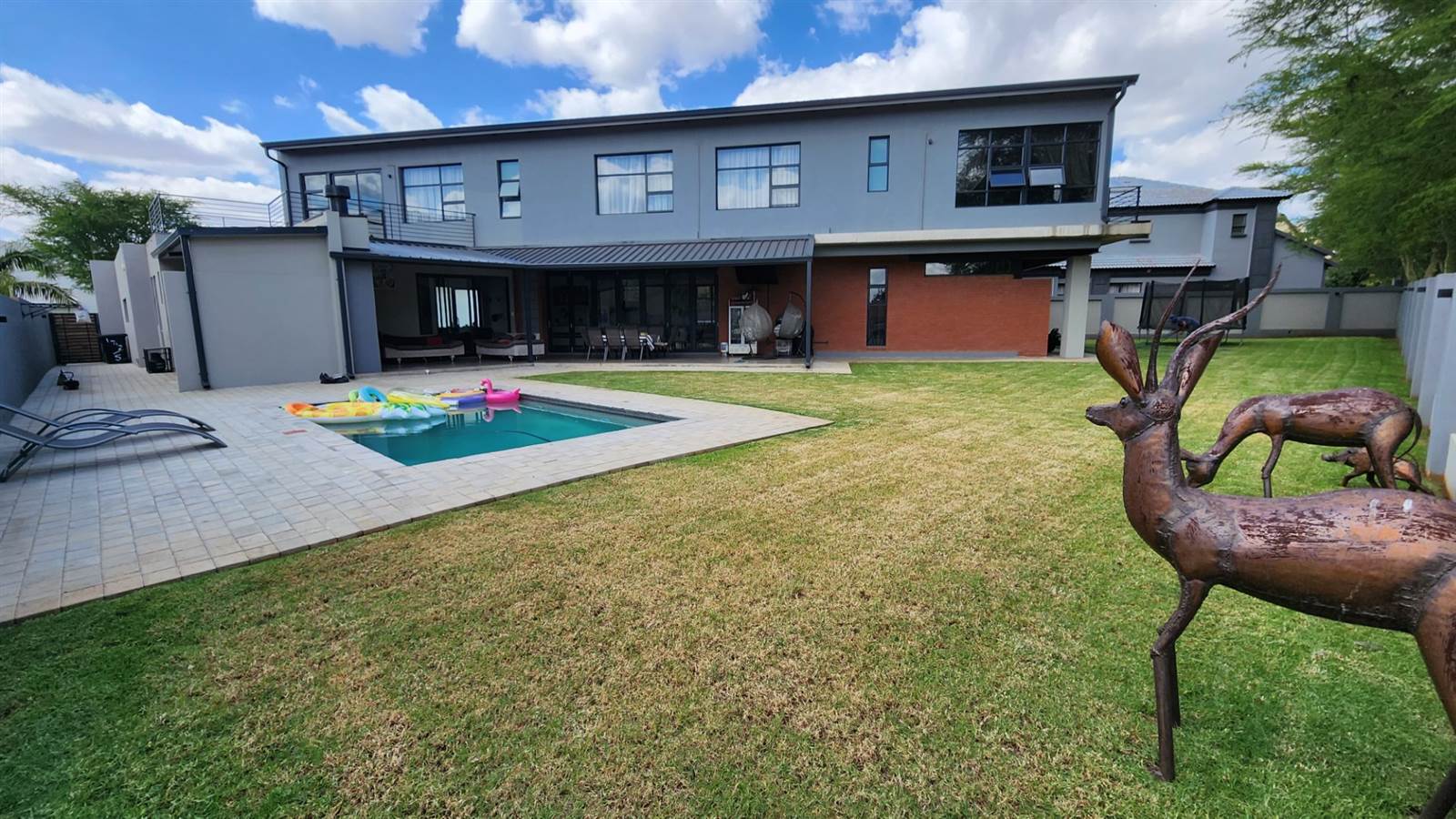 5 Bed House in Zambezi Country Estate photo number 26