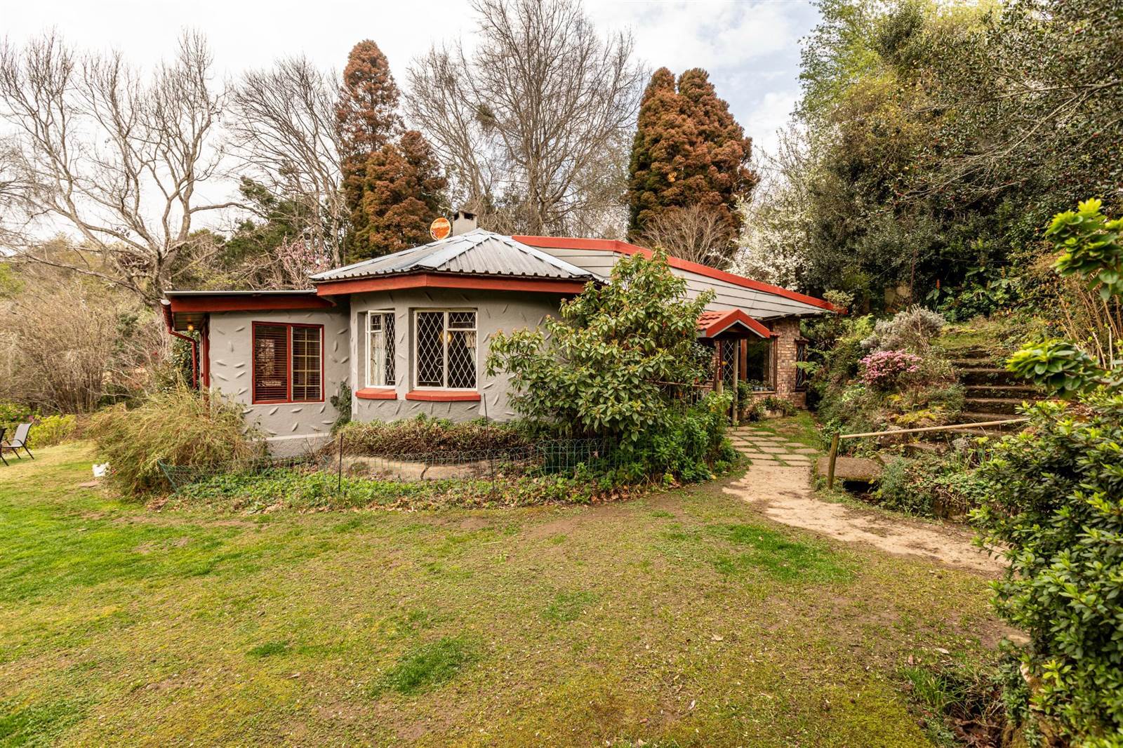 3 Bed House in Hogsback photo number 7