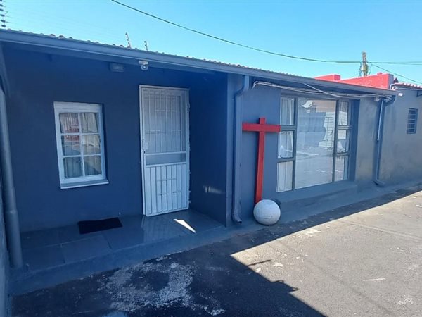 3 Bed House in Springs Central