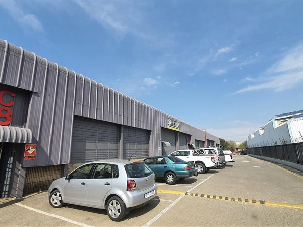 549  m² Industrial space in Selby