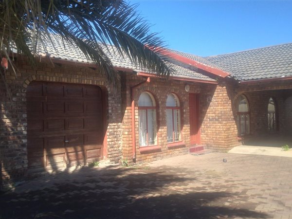 3 Bed House in Osizweni