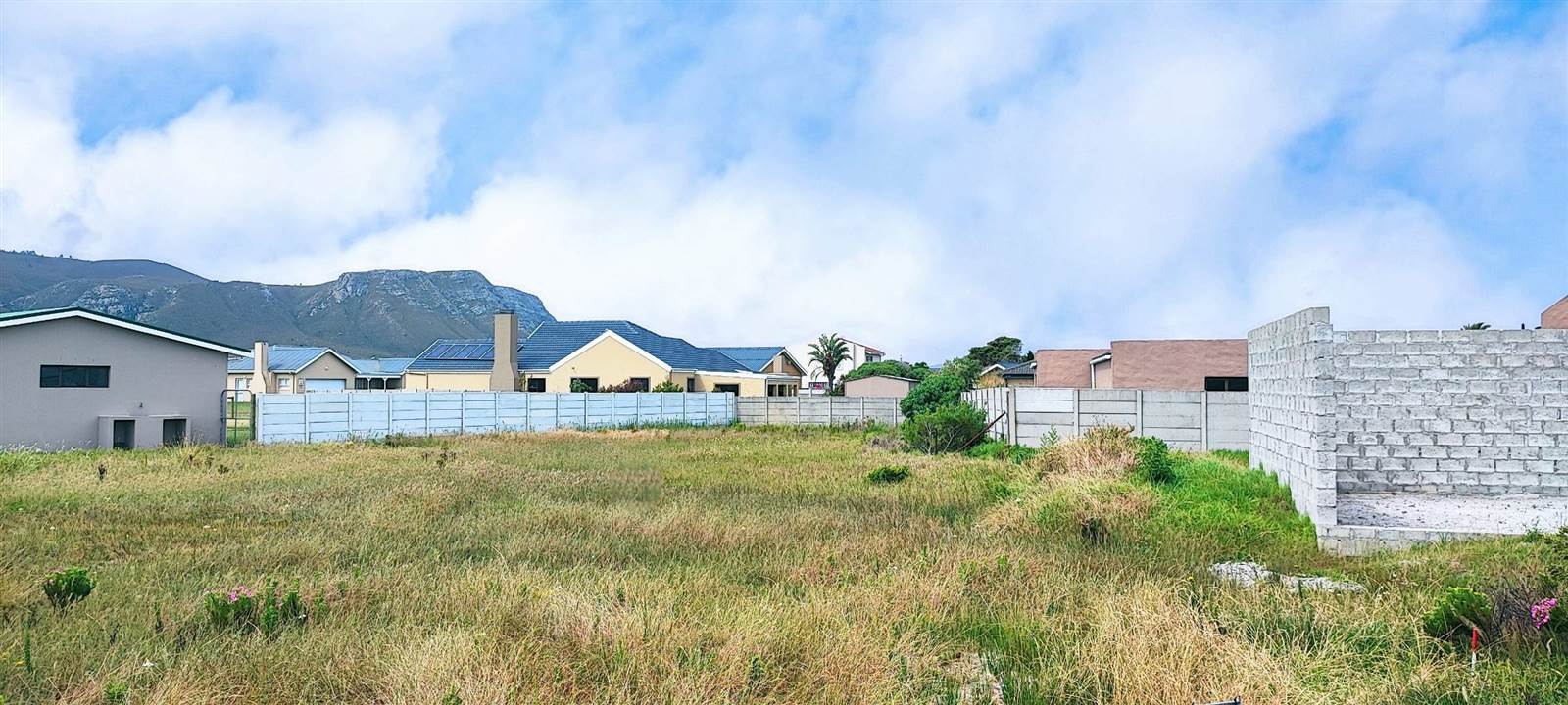 1021 m² Land available in Franskraal photo number 11