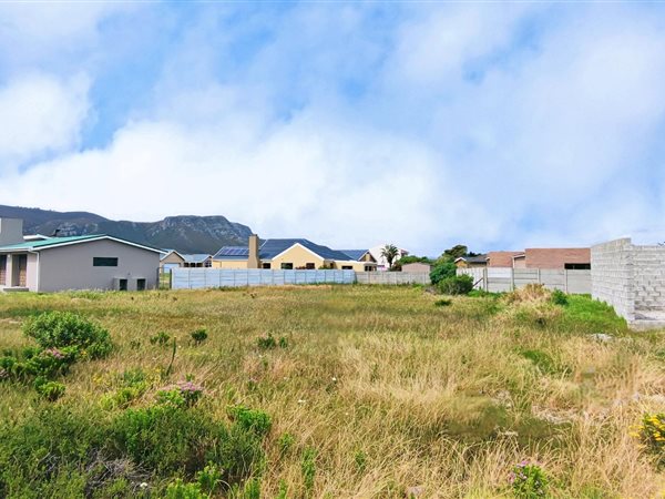 1021 m² Land available in Franskraal