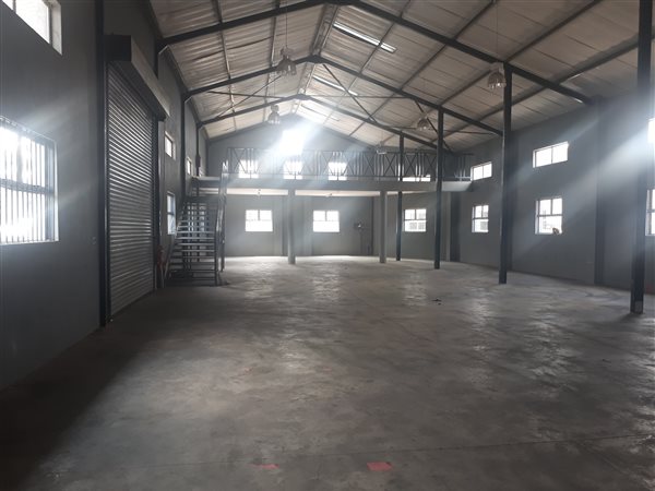 650  m² Industrial space in Nelspruit Industrial