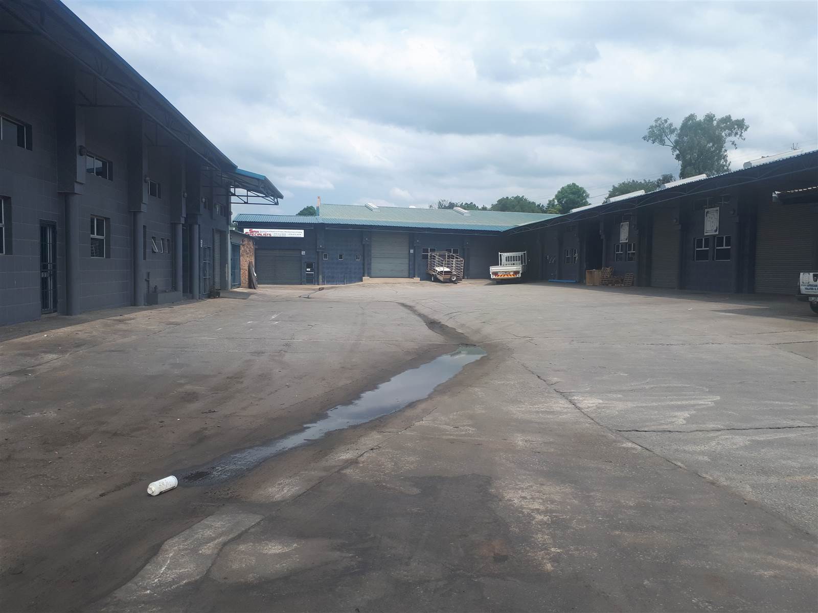 650  m² Industrial space in Nelspruit Industrial photo number 11