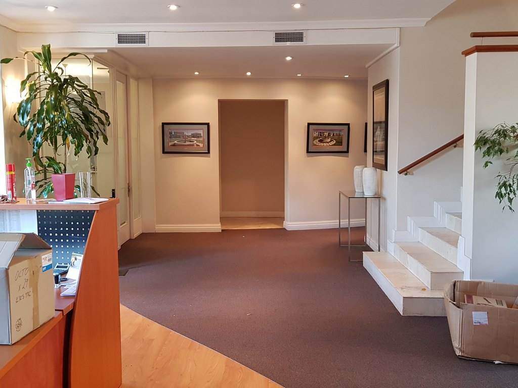 656  m² Office Space in Tokai photo number 7
