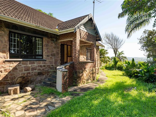 3 Bedroom House 3 Bedroom House