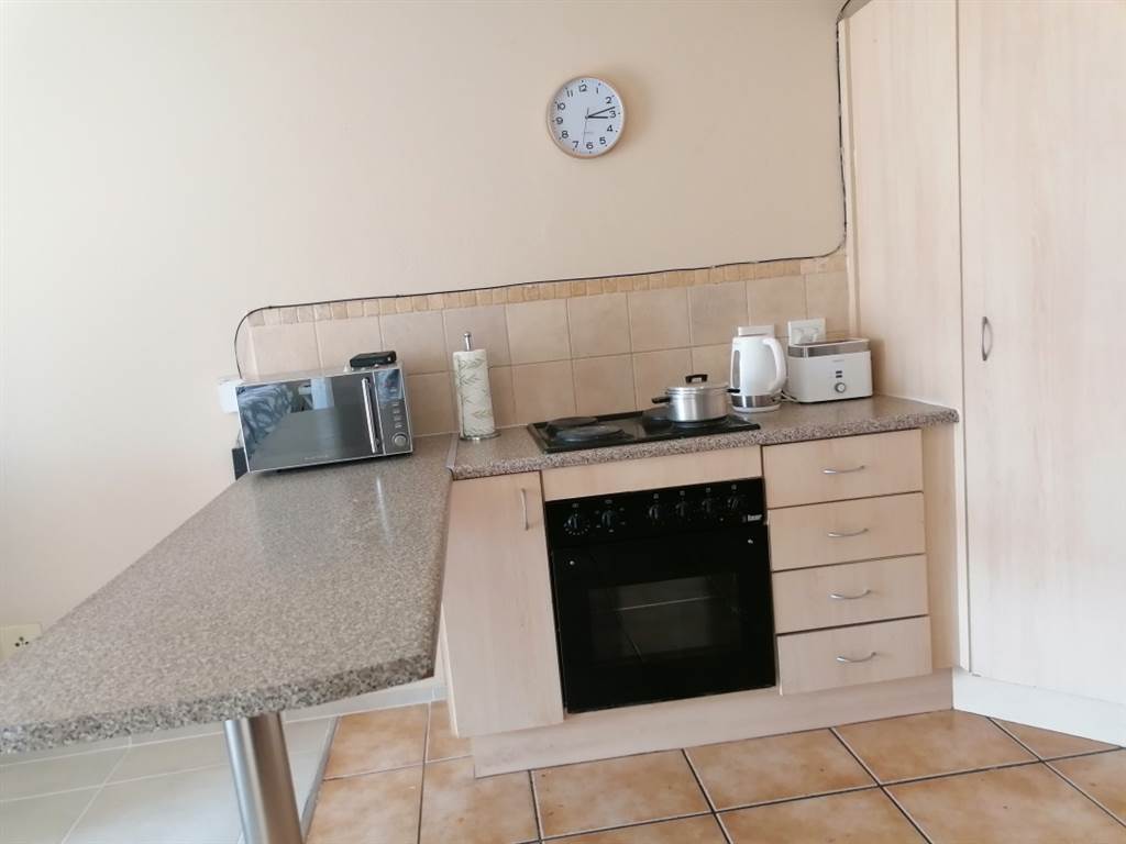 1 Bed Townhouse in Benoni CBD photo number 10