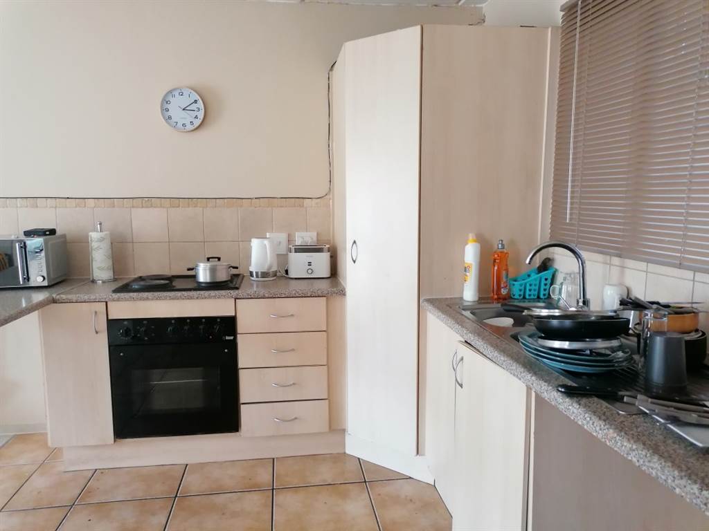 1 Bed Townhouse in Benoni CBD photo number 2
