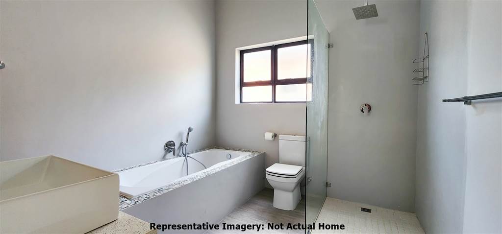 3 Bed House in Struisbaai photo number 10