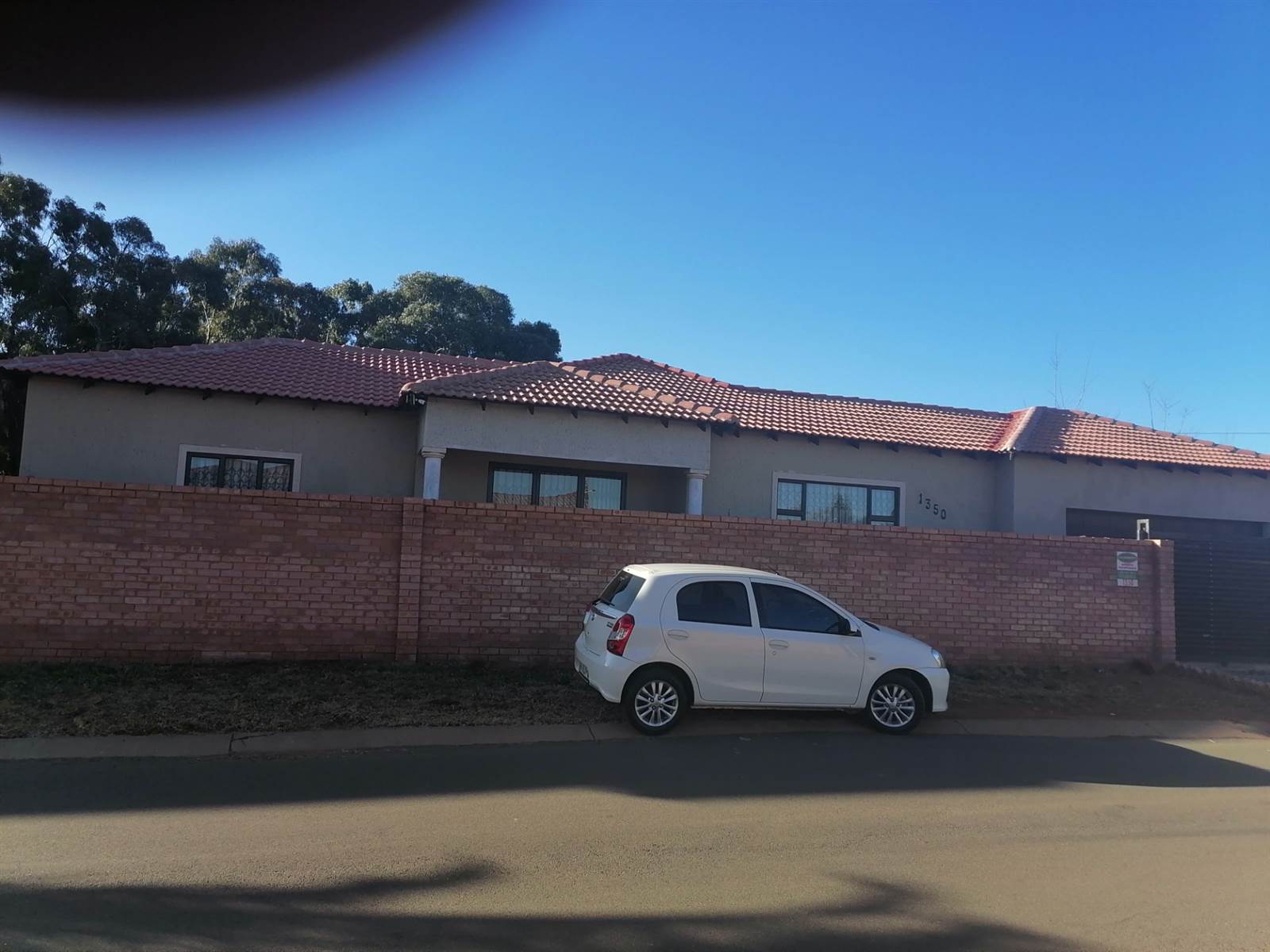 4 Bed House in Lenasia South photo number 1