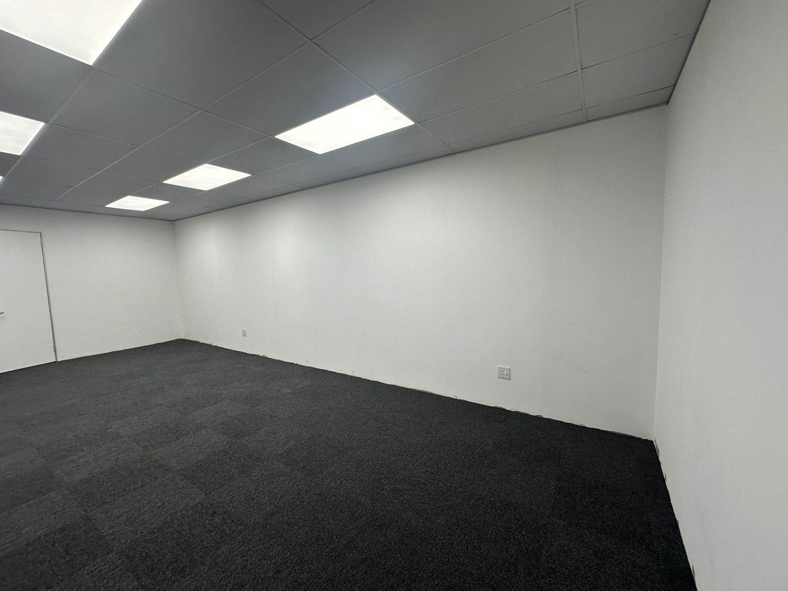 72  m² Commercial space in New Redruth photo number 10