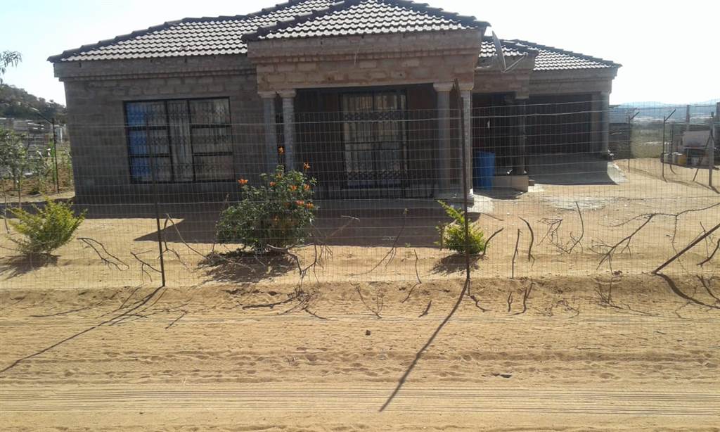 3 Bed House in Mankweng photo number 9