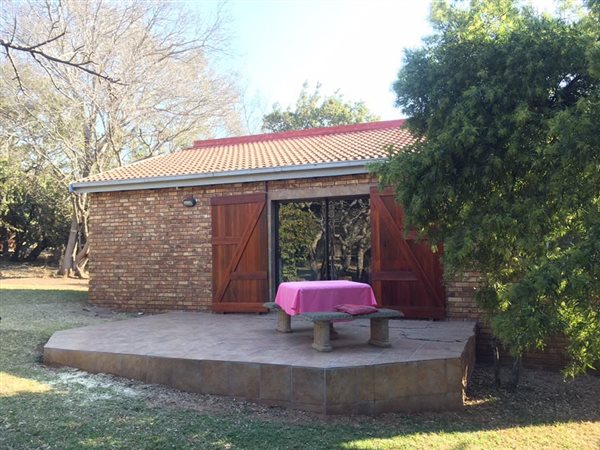 2 Bed House in Strydfontein and surrounds