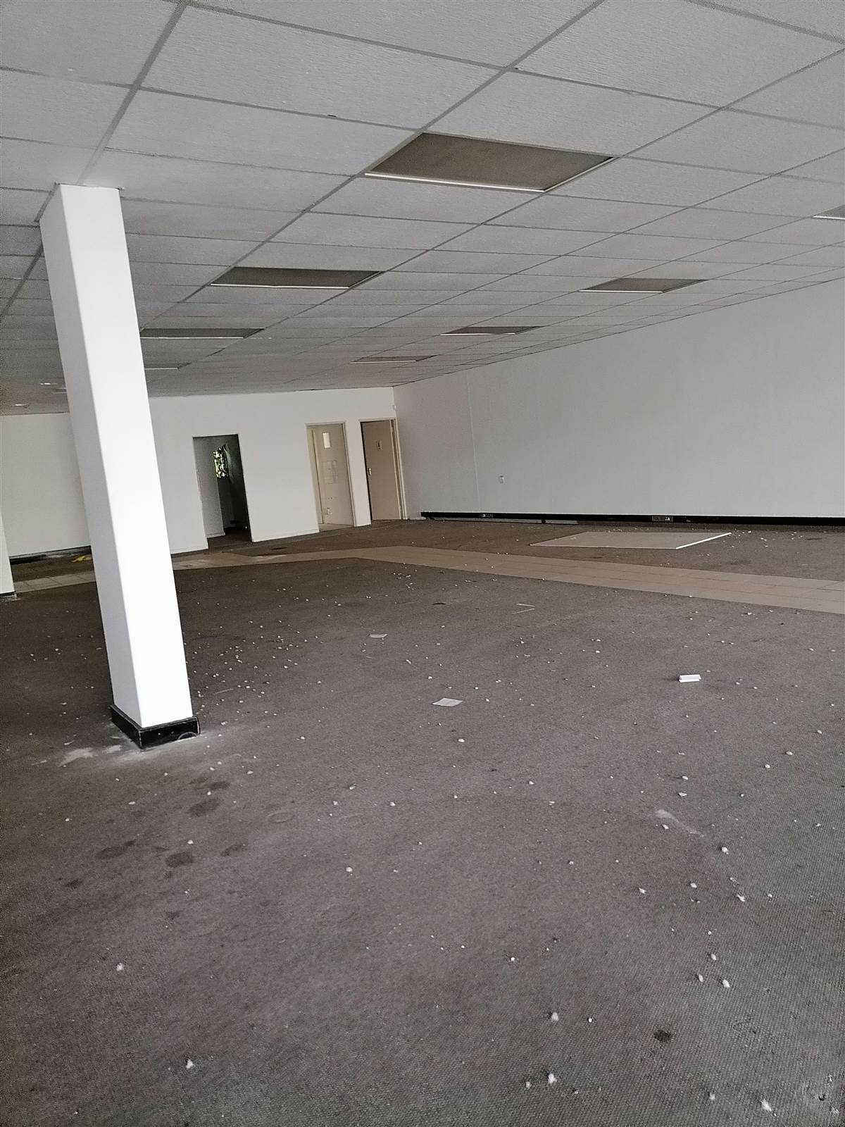 404  m² Commercial space in Randfontein Central photo number 7
