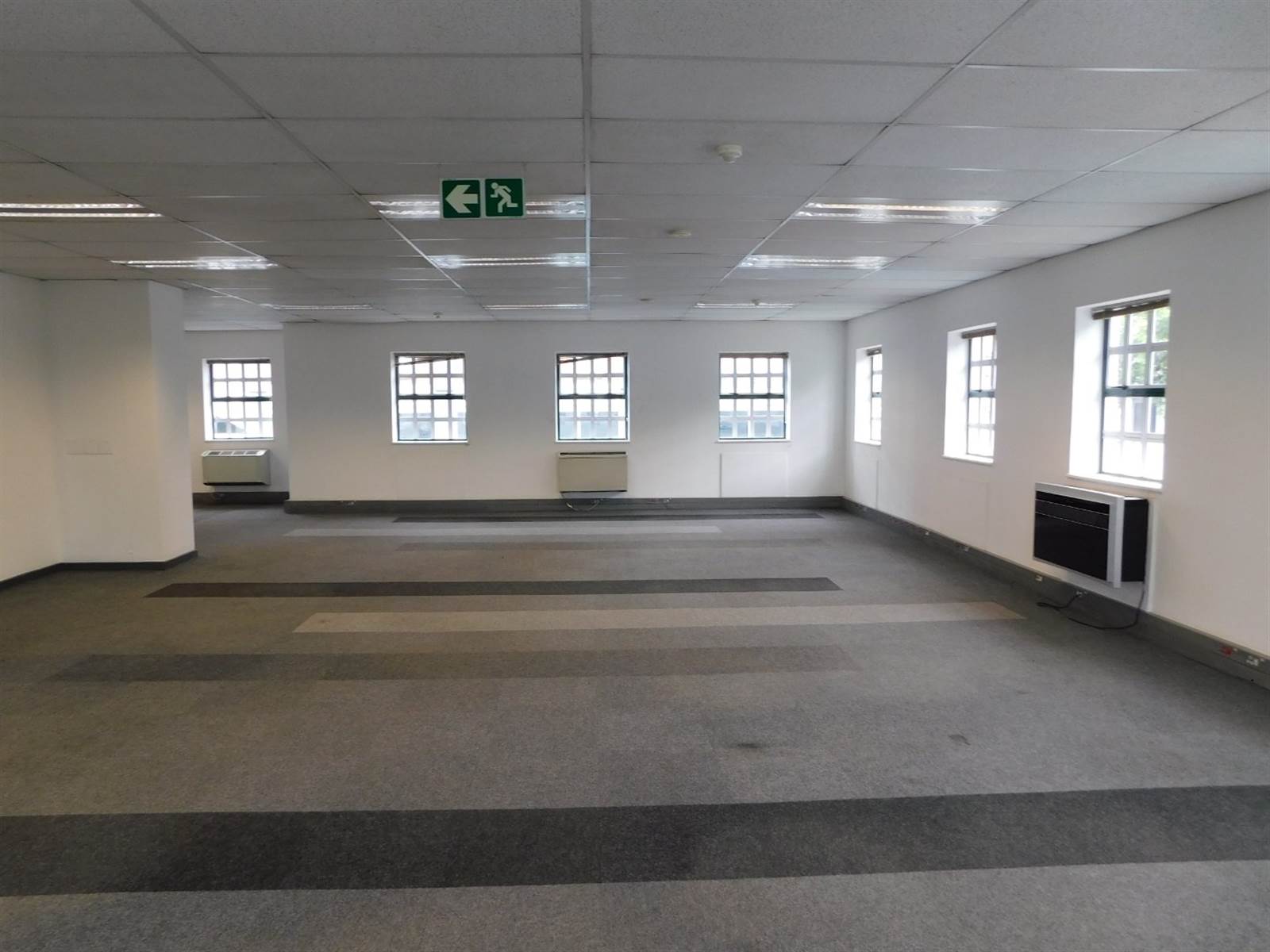376  m² Office Space in Rosebank photo number 9