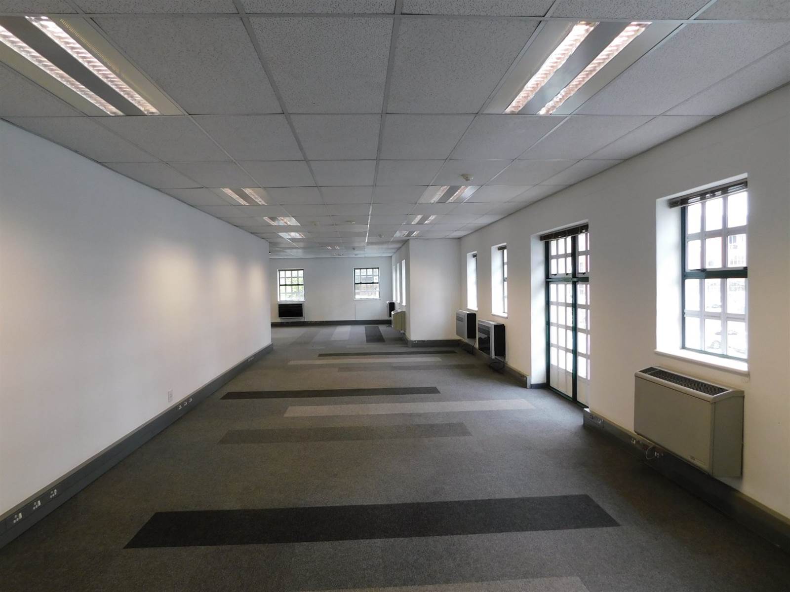 376  m² Office Space in Rosebank photo number 14