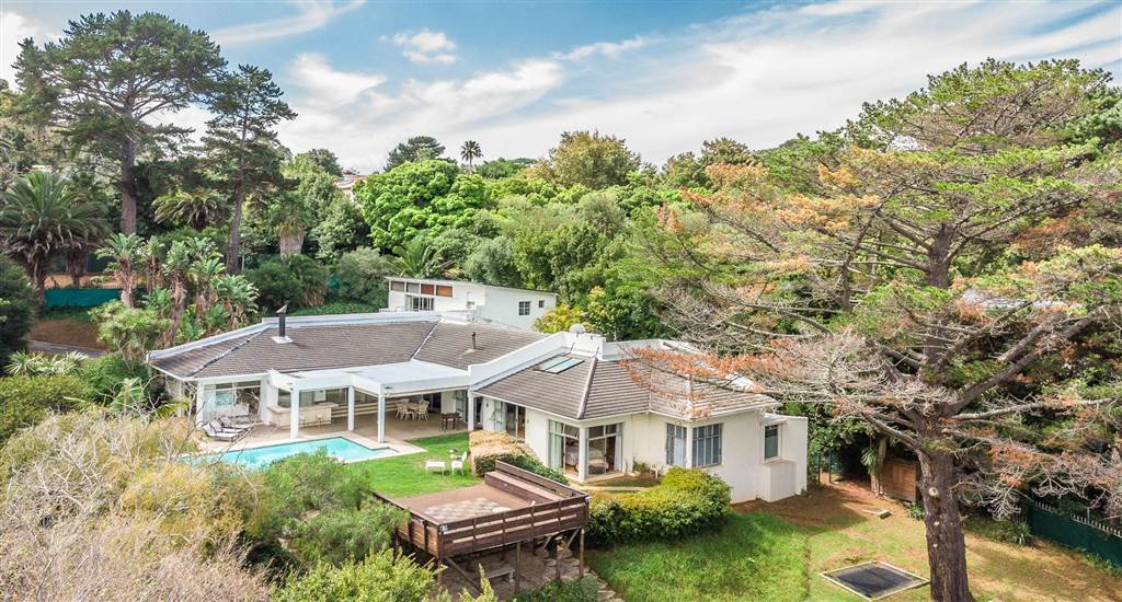 3 Bed House in Constantia photo number 1