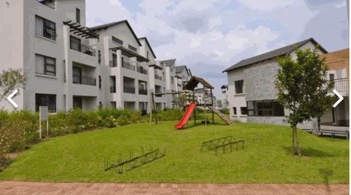 1 Bed Apartment in Fourways photo number 11