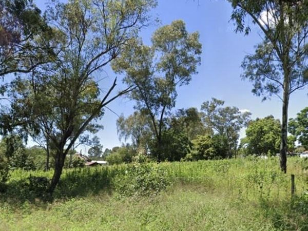 2 ha Land available in Linbro Park