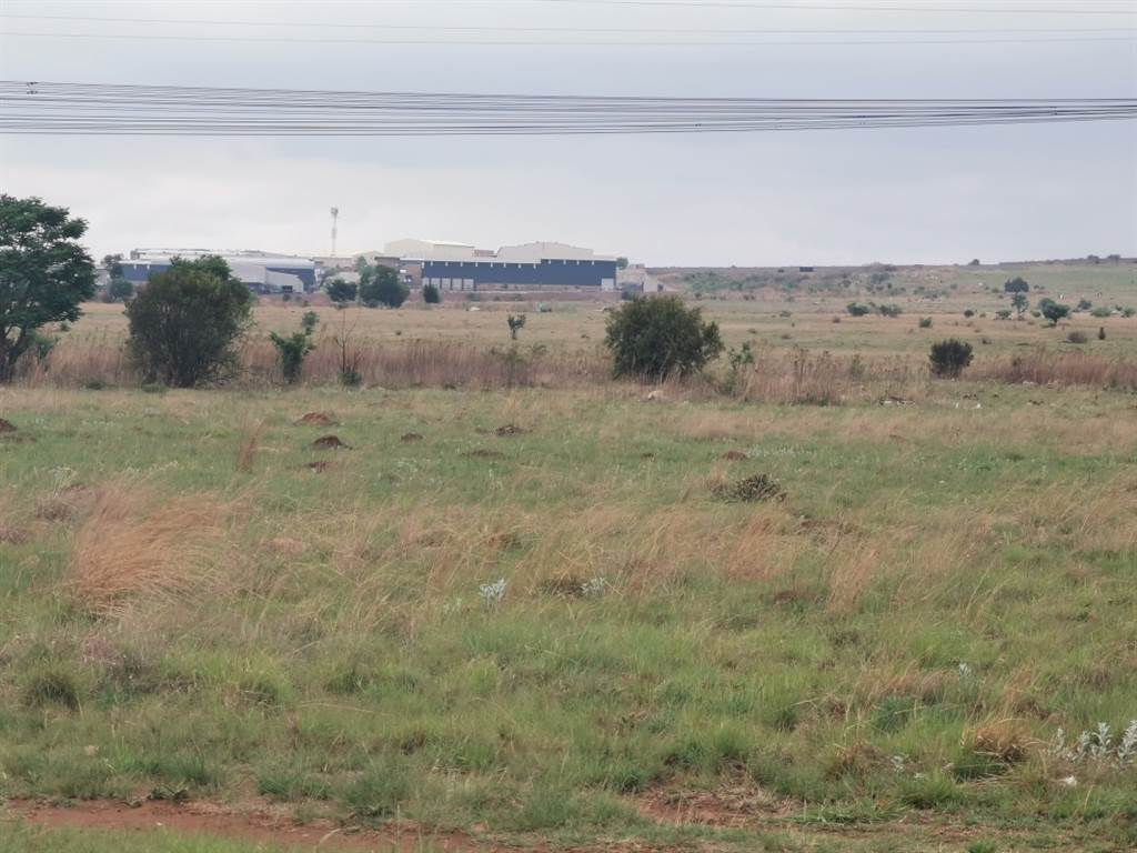 57161 ha Land available in Mooiplaats AH photo number 13