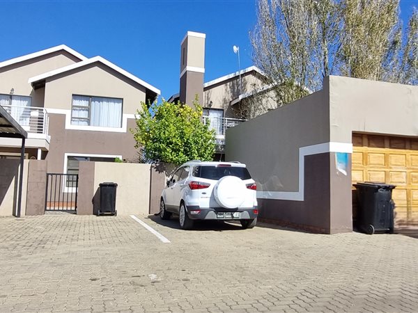 3 Bed Townhouse