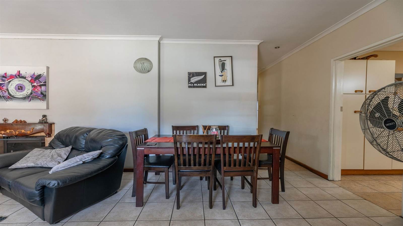 3 Bed House in Glenhaven photo number 6